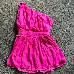 Hot pink mini dress. One armed gathered waste super fun for a night out.